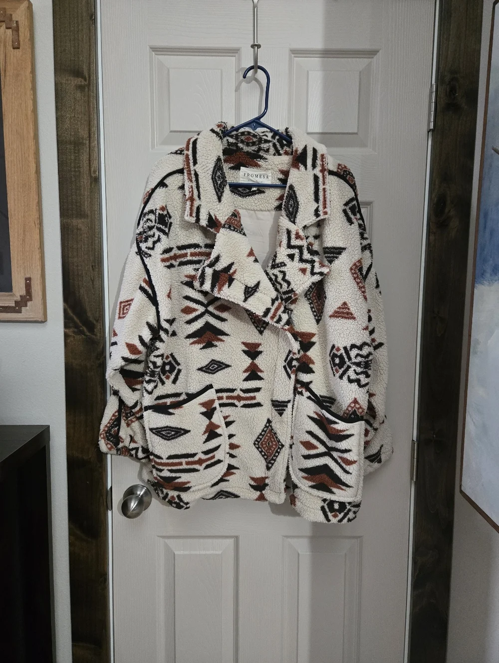 Promesa Jacket - Picture 1 of 3